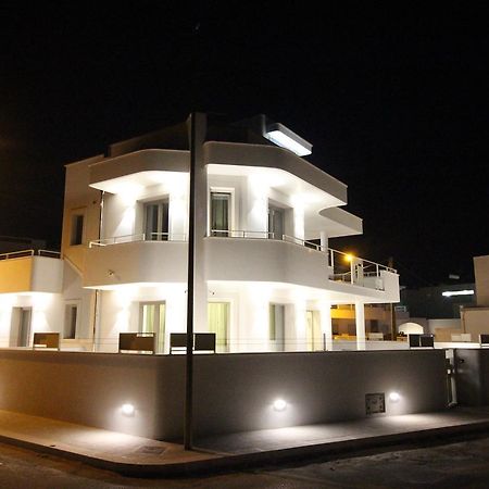 Almare' B&B Torre Santa Sabina Exterior photo