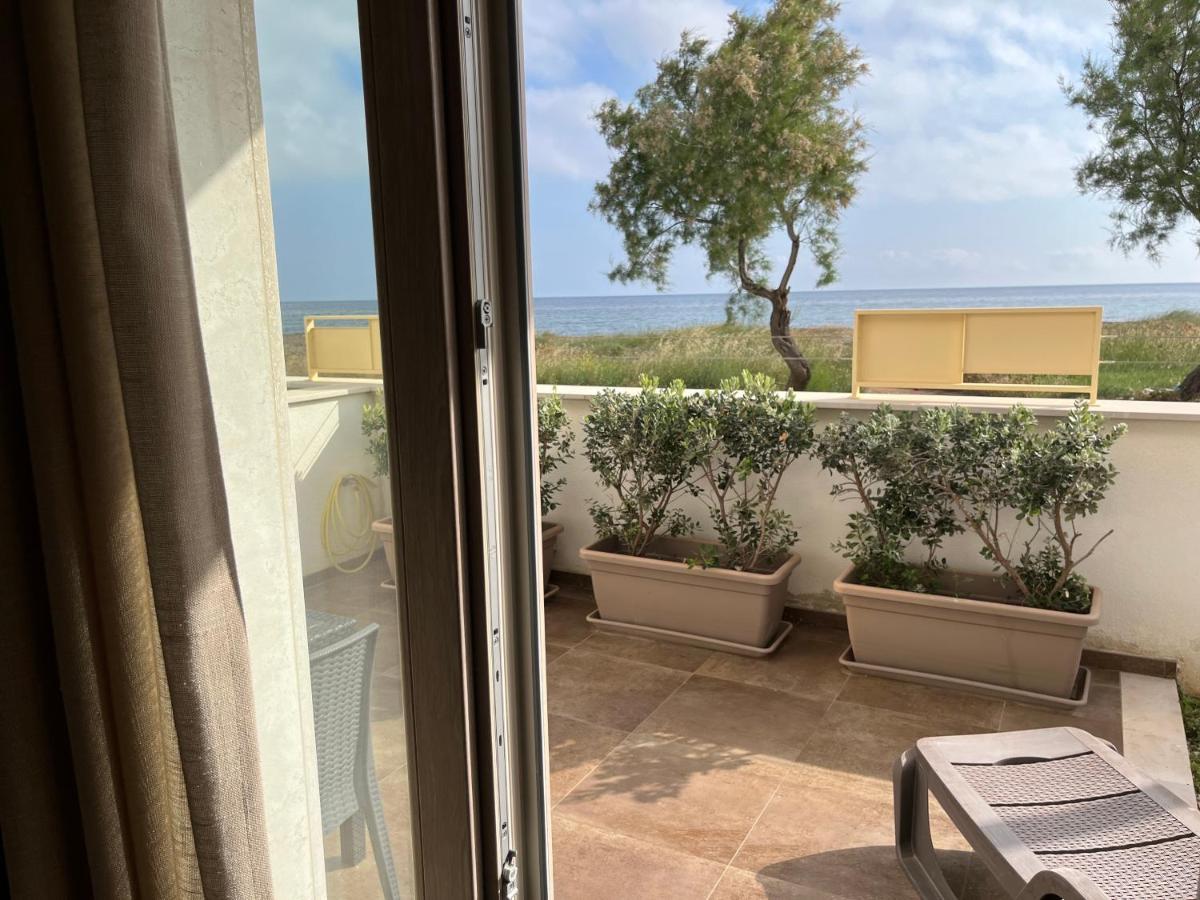 Almare' B&B Torre Santa Sabina Exterior photo