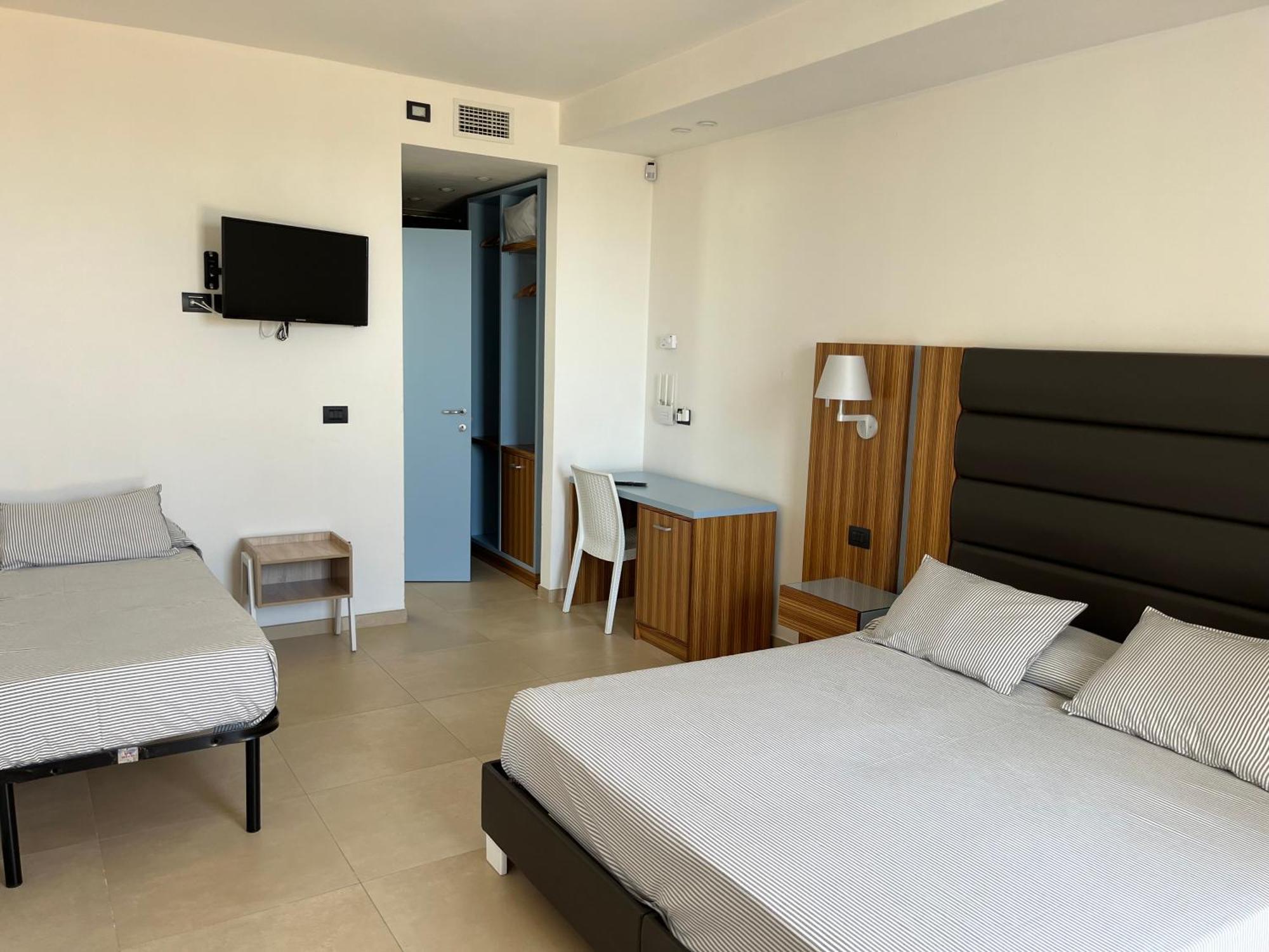 Almare' B&B Torre Santa Sabina Exterior photo